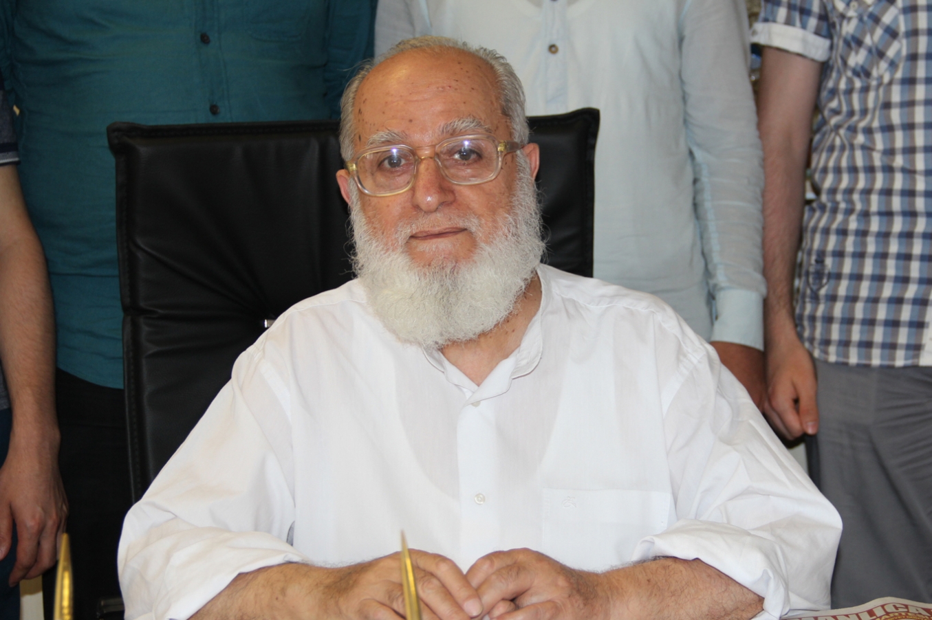 Büyüközer: Helal gıda ümmetin meselesidir Büyüközer: Helal gıda ümmetin meselesidir